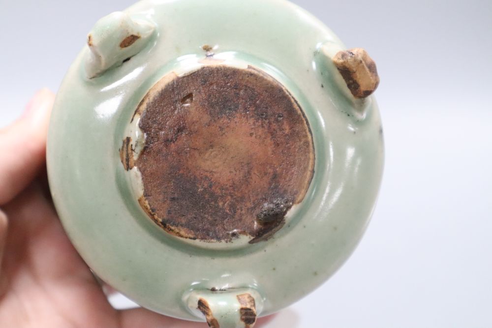 A Chinese celadon tripod censer, height 8cm